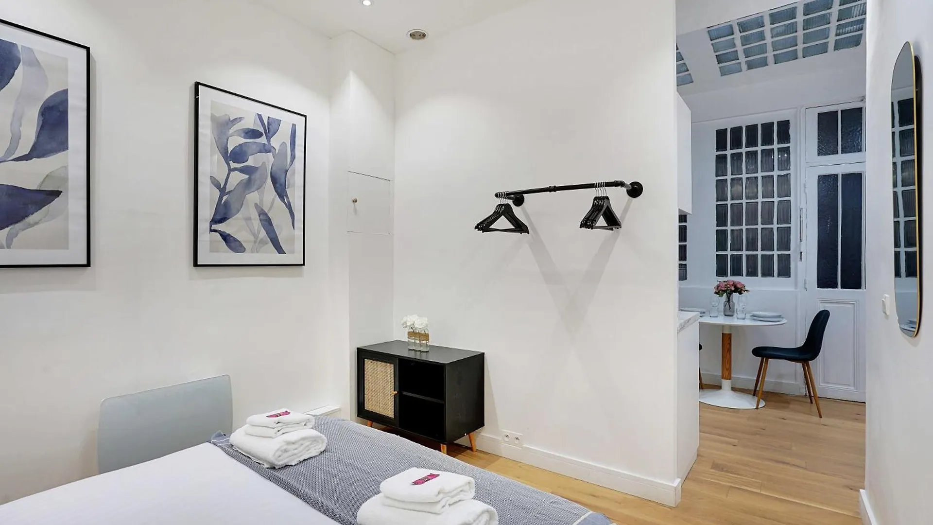 פריז Cozy Apartment - 1Br-3P - Bastille